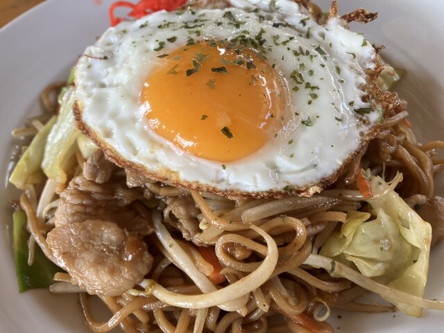 ダイニング たまり場 - 鹿又（食堂）の写真