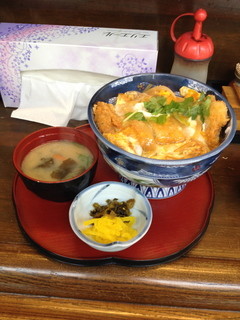 Katsushin - 特かつ丼(玉子)700円