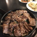 焼肉＆韓国料理 3人息子家 - 