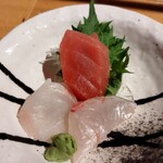 串焼き・魚 新宿宮川 - コンビランチの刺身