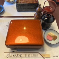 鰻割烹 伊豆栄 不忍亭 - 