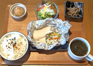 Cafe Lounge COLON - 白身魚のホイル焼き御膳(要予約)