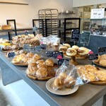 BREAD LAND NACHURU - 平日13時過ぎ ①