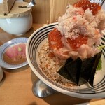 日本橋海鮮丼 つじ半 - 