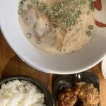 博多豚骨ラーメンまるせん - 