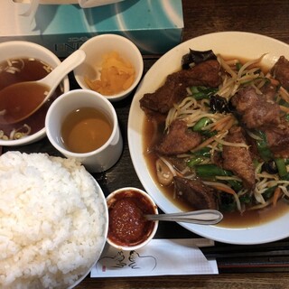 レバニラ定食 kei楽 - 料理写真:庄内豚レバニラ定食   1290円 (ライス大盛り無料)