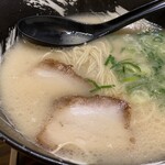 博多ラーメン・ちゃんぽん ひるとよる - ラーメン