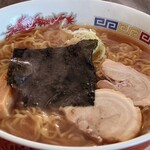 中華そば 麺一太郎 - 中華大盛醤油850円、ネギ抜きで頼みましたがネギが入ってました