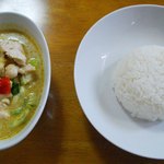 タイ国料理　タイバンコク - グリーンココナッツカレー（ゲーンキャオワン）…1000円