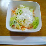 タイ国料理　タイバンコク - 「グリーンココナッツカレー（ゲーンキャオワン）」に付くサラダ