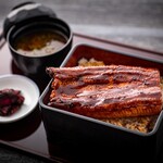 うな重 並 半尾