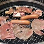 焼肉じゅうじゅうカルビ 桂南店 - 