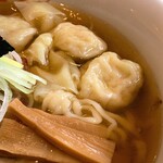 しあわせ中華そば食堂 にこり - 具がたくさんノワンタン