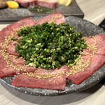 個室焼肉 和牛ホルモン一新 - 