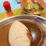 ランデブーダイナー - 料理写真:あいがけカレー(スパイス辛口&マイルド)