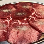 炭火焼肉屋台 たじま屋 - 