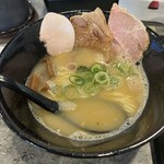濃厚鶏そば麺屋 浪漫 - 料理写真: