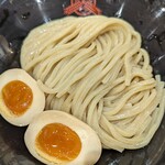 三田製麺所 - 麺の様子