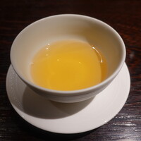 YAKITORI 燃 es - コンソメスープ、愛媛のひめっこ地鶏と岡山おしおか地鶏