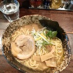 麺や　すする - 