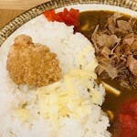 カレーだしっ! - チーズ、トマト、花かつおのカレー