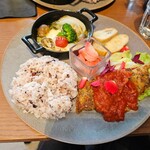 フラワーカフェ BLOOMY'S - 