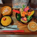 タケウチ - 色鮮やか