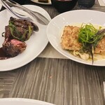 Stripsteak Waikiki - 