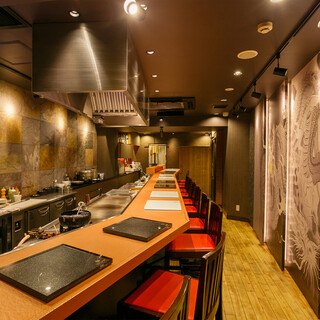 Taste Teppanyaki in a restaurant with a calm atmosphere