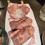 炭火焼肉 六本木 隆 - 