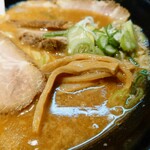 さっぽろラーメン 桑名 - 味噌に"メンマ"が入っているのは嬉しい。