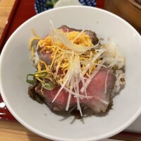 すき焼きと牛まぶし ももしき - 