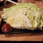 秋元屋 - キャベツみそ(220円)