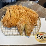 馬酔木 - アグー豚ロース340g　さつまいも