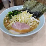 Ra-Mentakashiya - ねぎラーメン ￥1000 + 無料ライスもあります。