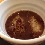 林檎舎 - 餅の代わりにそばがき。蕎麦の実も振りかけられています