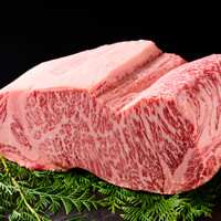 【三種のお肉のしゃぶしゃぶorすき焼き食べ放題】松阪牛リブロース