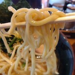 Ichikakuya - モチモチの中太麺(⁠Ӧ⁠ｖ⁠Ӧ⁠｡⁠)
