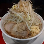 Dantotsu Ramen - ラーメン中 野菜ちょいマシ