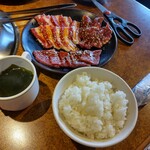 Yakiniku No Ba-Nzu - カルビ・牛ハラミ・牛モモランチ