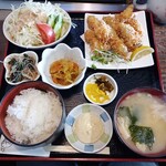 なぎさ亭 - かきフライ定食