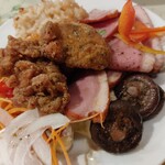 キャナリィ・ロウ - 