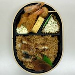 Eashion - 愛知県三河一色産鰻のまぶし弁当 ¥1,080