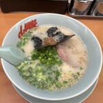 山岡家 - 朝ラーメン♪梅肉が豚骨に結構合うんだねぇー