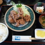 かつ膳 - とりから揚げ定食６００円