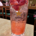 炭火焼き鳥 まかや - いちごハイ