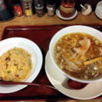 Obama Menshokudou Oukatei - ラーメンとミニ炒飯と餃子のセット