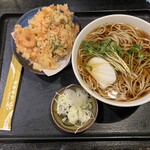 味奈登庵 - 海鮮かき揚げ蕎麦