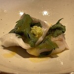 温石 - ⑫蒸し疣鯛(静岡県駿河湾産、サスエ前田魚店)、黄身醤油添え