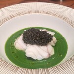 スガラボヴィー - 茨城 鮟鱇 福岡 黄金川 天然クレソン。ふわふわな鮟鱇は勿論ですが、ソースに驚き。ほうれん草かと思うほどに甘みがある。贅沢なことにキャビアと絡めると塩気とコクが加わり幸せです。